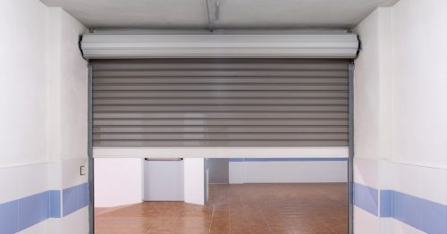 Enrollables 2 - Mantenimiento Reparaci&oacute;n Puertas de Garaje Enrollables Barcelona Madrid