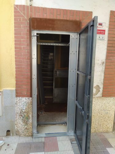WhatsApp Image 2021 10 22 at 09.52.11 - Puertas Antiokupa Barcelona