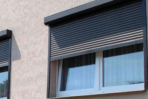 persianas casas 2 - Instalaci&oacute;n Reparaci&oacute;n Persianas Domesticas de Casa en Barcelona y Madrid